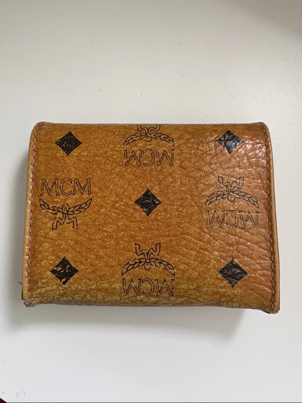 [MCM] Cognac Visetos Logo Compact Leather Tri-Fold Snap Button Unisex Wallet